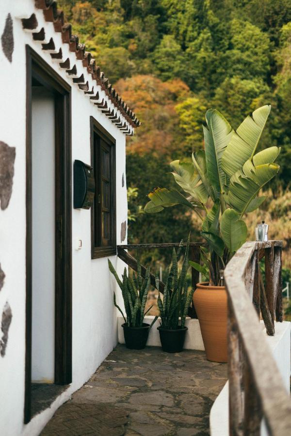 Las Casitas Del Bebedero - Yoga & Ecoturismo Icod De Los Vinos Extérieur photo